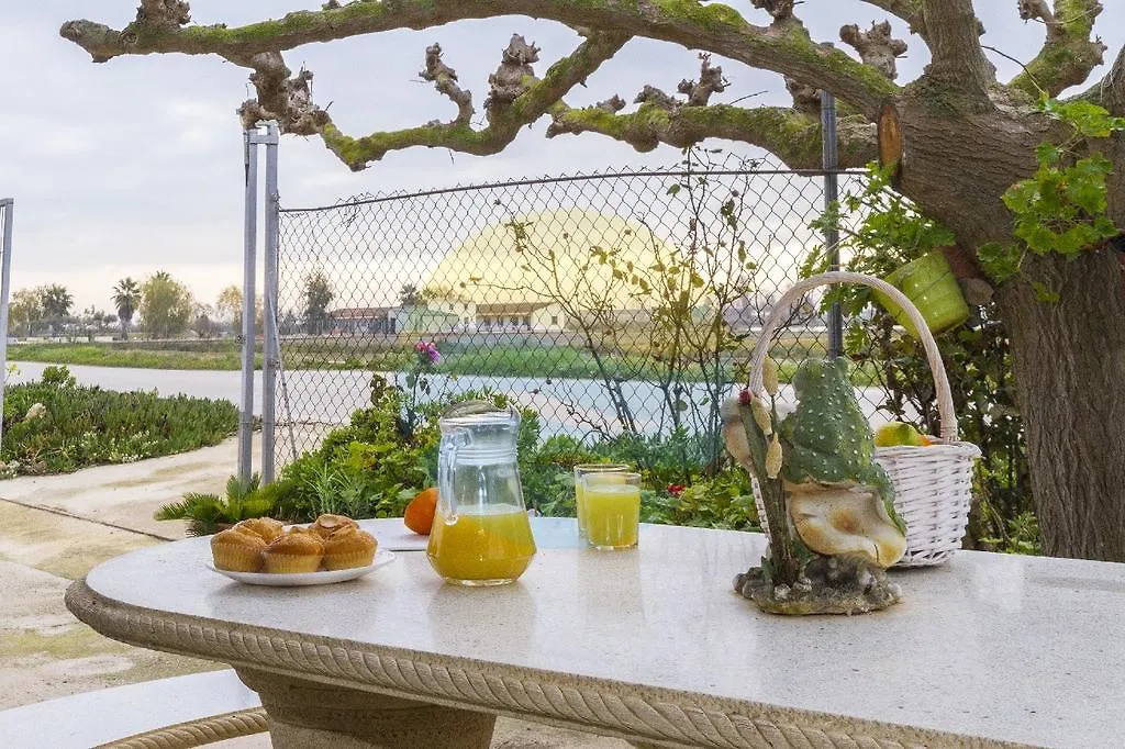 Villa Pepeta - Acogedora Casita De Arrozal En Pleno Delta Del Ebro Deltebre 0*,  Spanien
